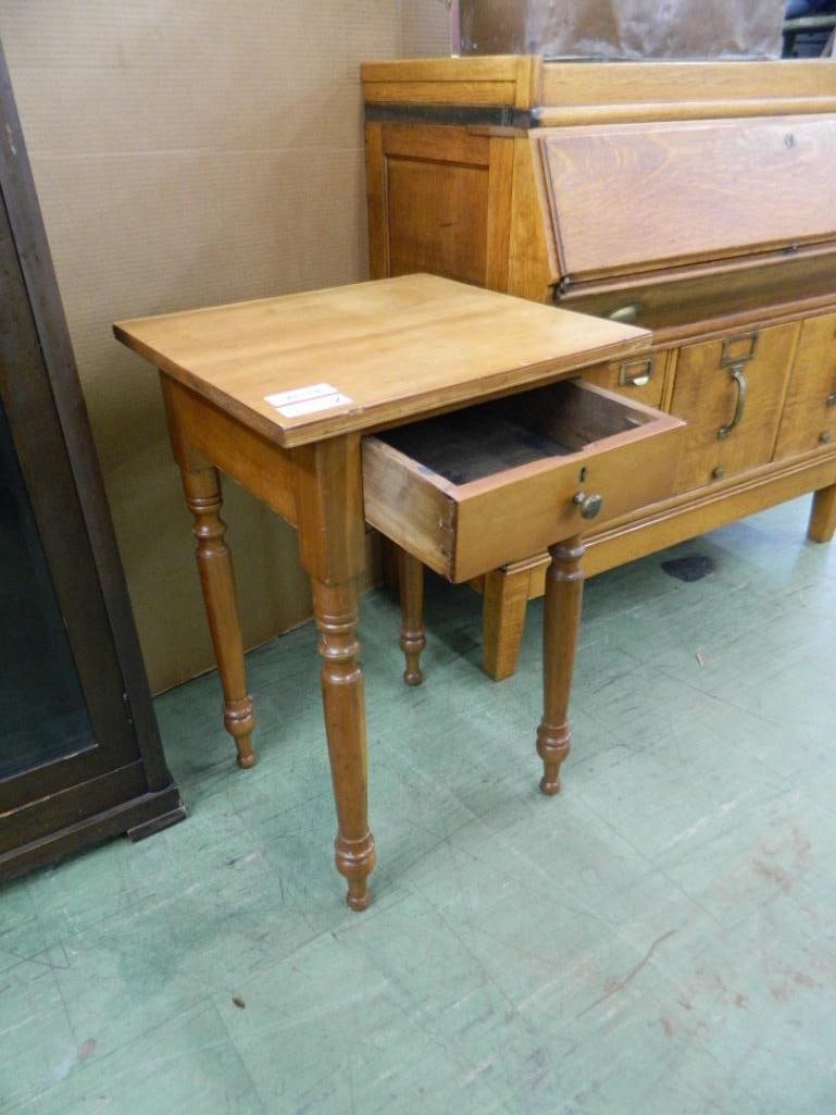 1 Drawer End Table - 29" x 19" x 17.5" - 2