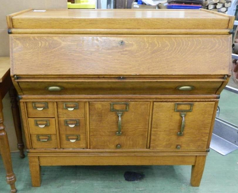 Oak Drop Front Desk with 8 Drawers - 40" x 41.5" x 20.5": See Photos For Condition and Details