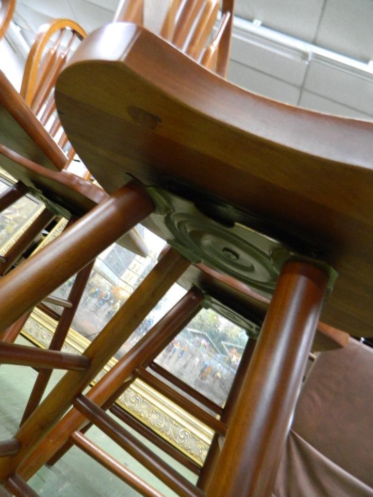 Group of 4 Swivel Windsor Back Counter Height Bar Stools - Each 41.5" x 16.5" x 17" - 5