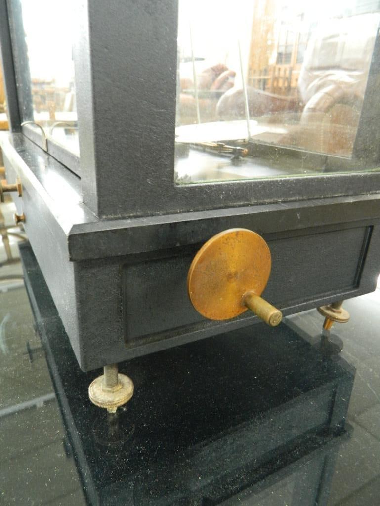William Ainsworth and Sons - Chain Weight Balance Scale - 20" x 18" x 9" - 4