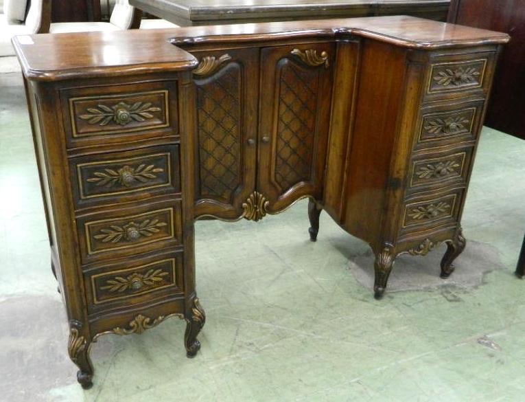 8 Drawer 2 Door Vanity - Heavily Carved - 30.5" x 48" x 17": See Photos For Condition and Details