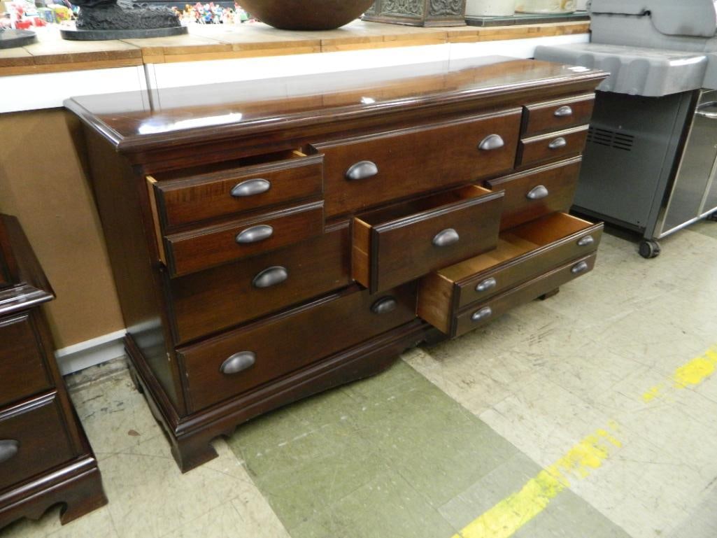 Mahogany 8 Drawer long Dresser - 33" x 60" x 18.5" - 2