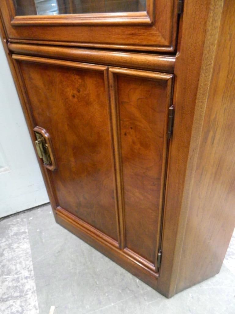 Thomasville Furniture - Mystique - Corner Lighted Curio Cabinet - 80.5" x 18.5" x 18.5" - 2