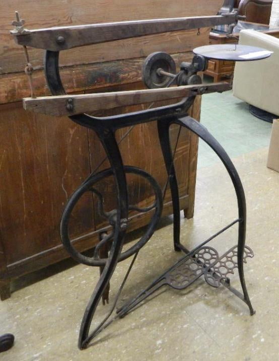 Vintage Pedal Scroll Saw - 36" x 24.5" x 14" (1 of 5)
