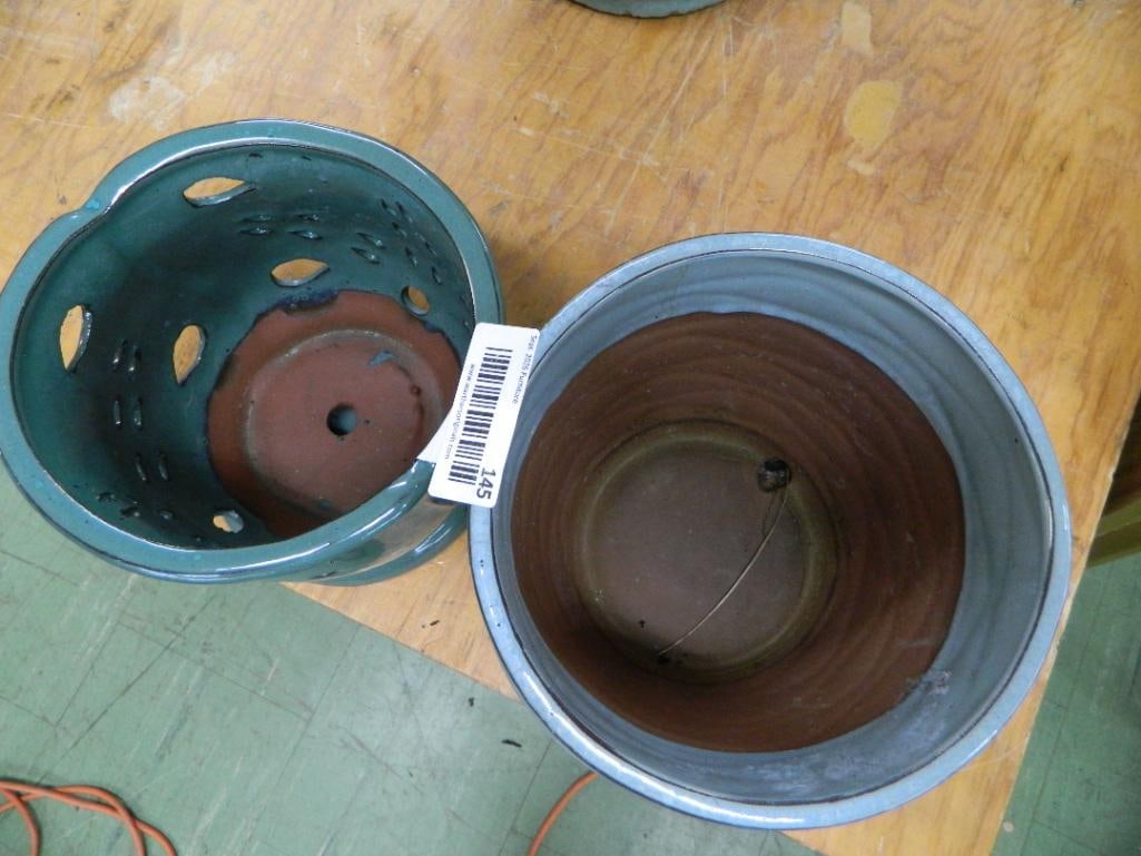 Pair of Modern Pottery Pots - 7" x 8" and 6.5" x 7" - 2