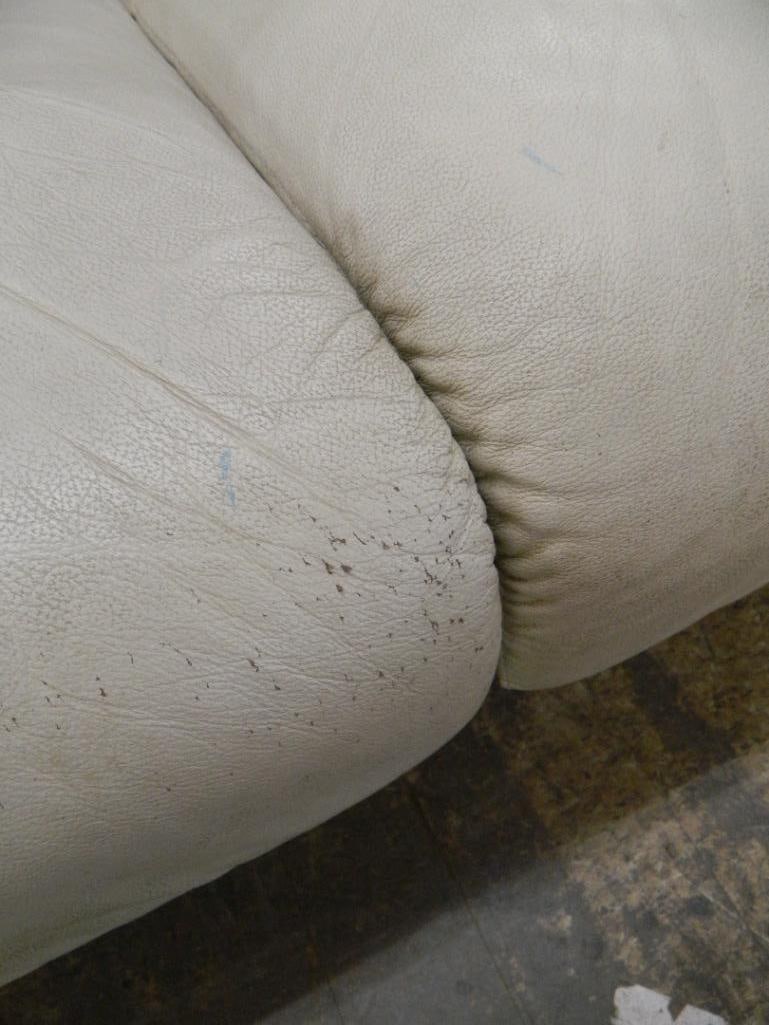 Ekornes Norway - Stressless Leather Couch - 34" x 98" x 32" - 7