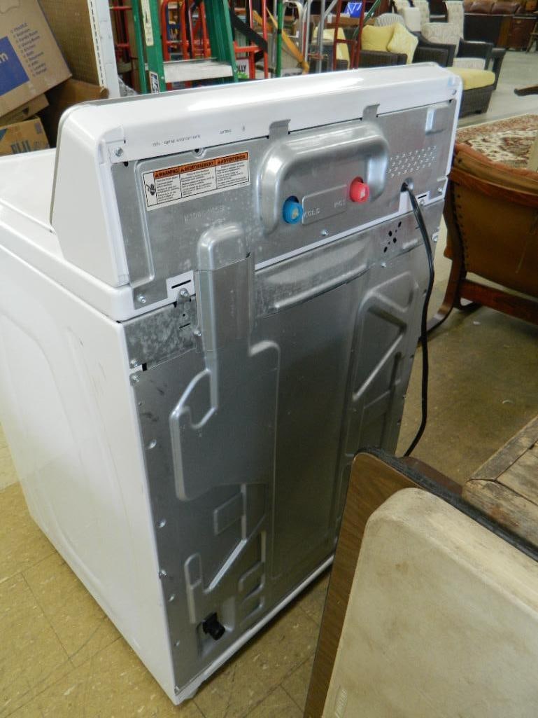 Maytag Washing Machine - "Commercial Technology" - 7