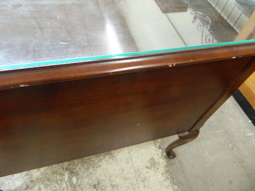 Mahogany 2 Drawer Night Stand - 29" x 32" x 16.5" - 5
