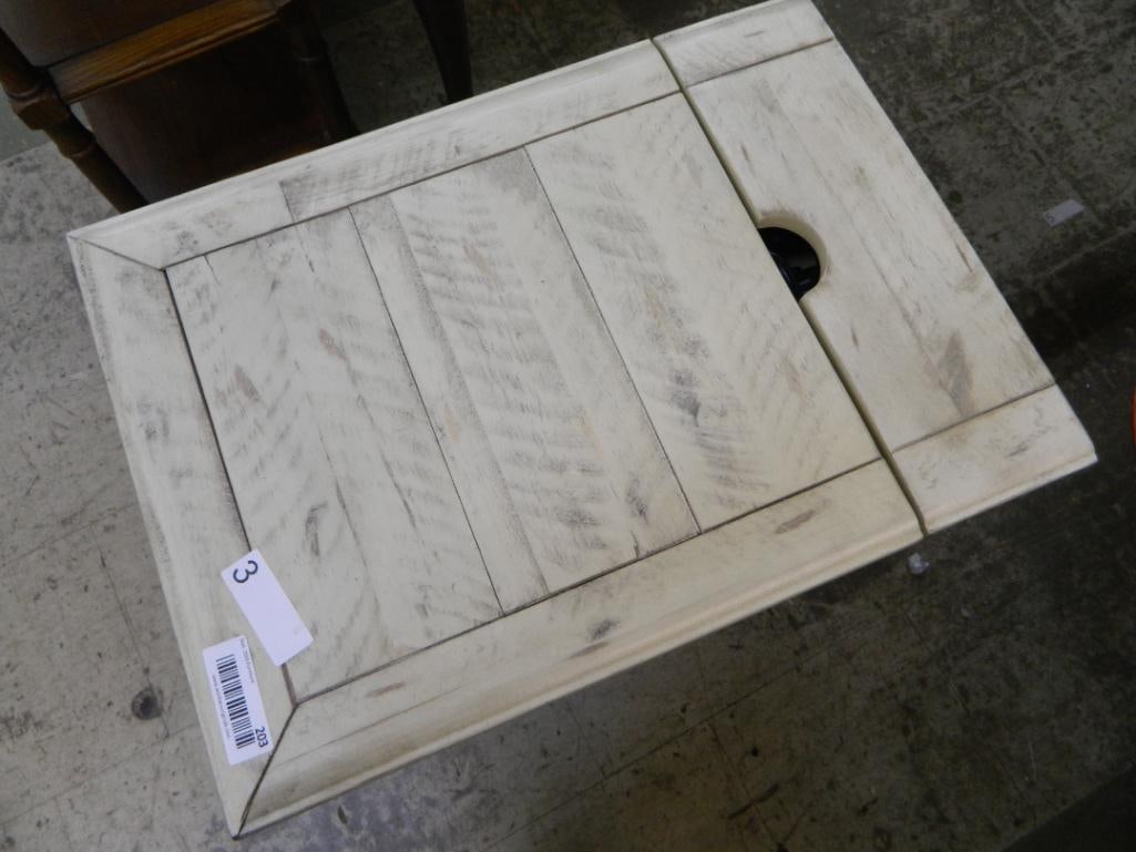 Modern 1 Drawer 1 Door End Table - 25" x 16" x 22" - 3