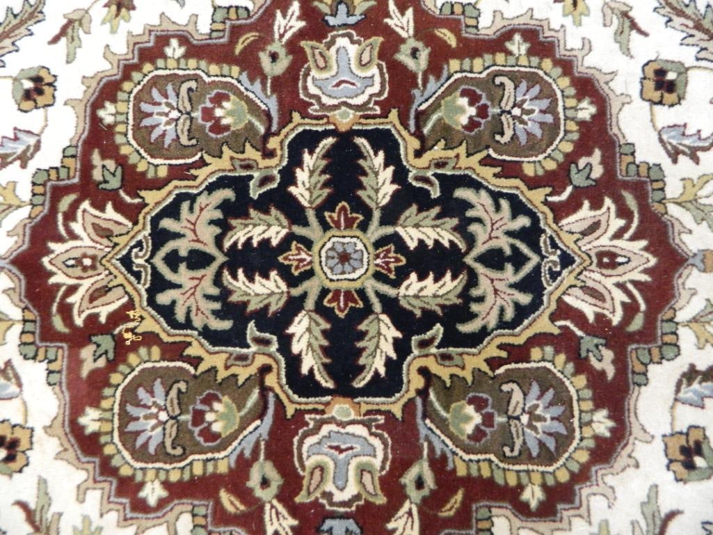 "Rug and Home" Wool Room Size Rug - Ivory and Red - 113" x 88" - 2