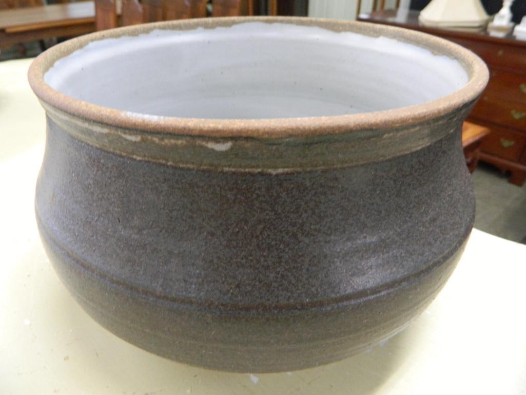 Studio Art Pottery - Signed - Lidded Bowl - 8" x 9" - 4