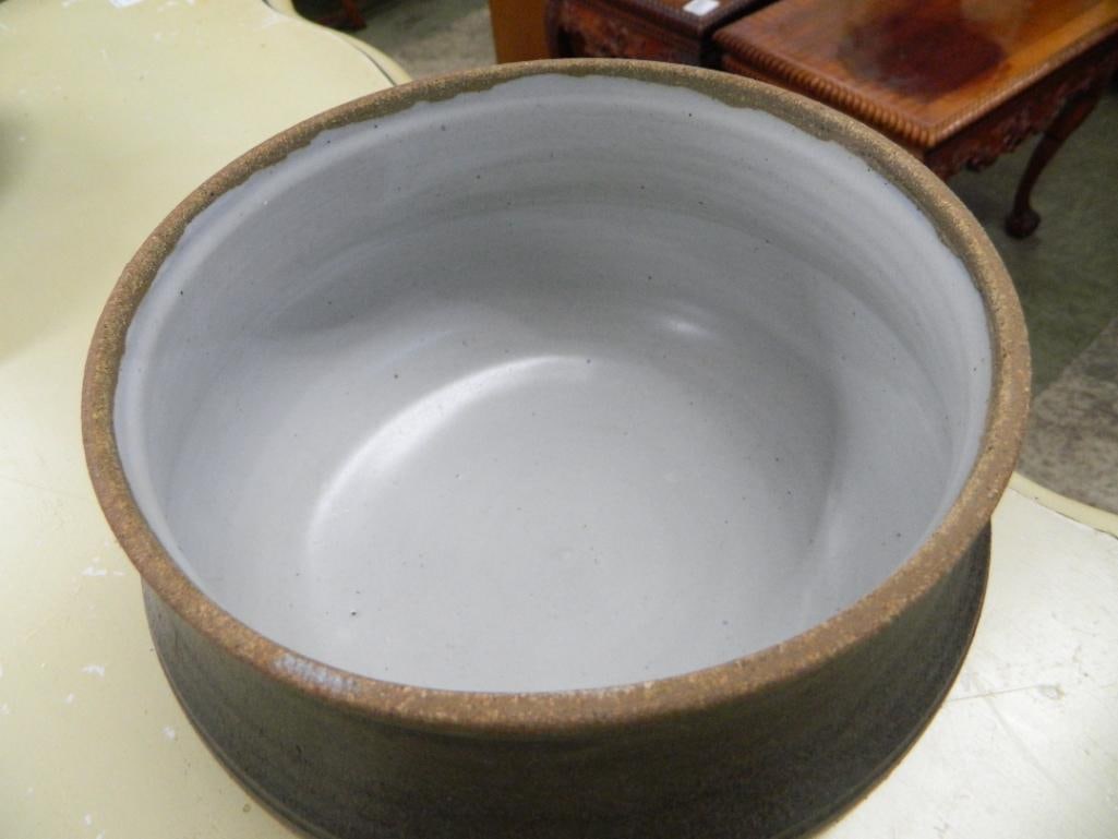 Studio Art Pottery - Signed - Lidded Bowl - 8" x 9" - 5