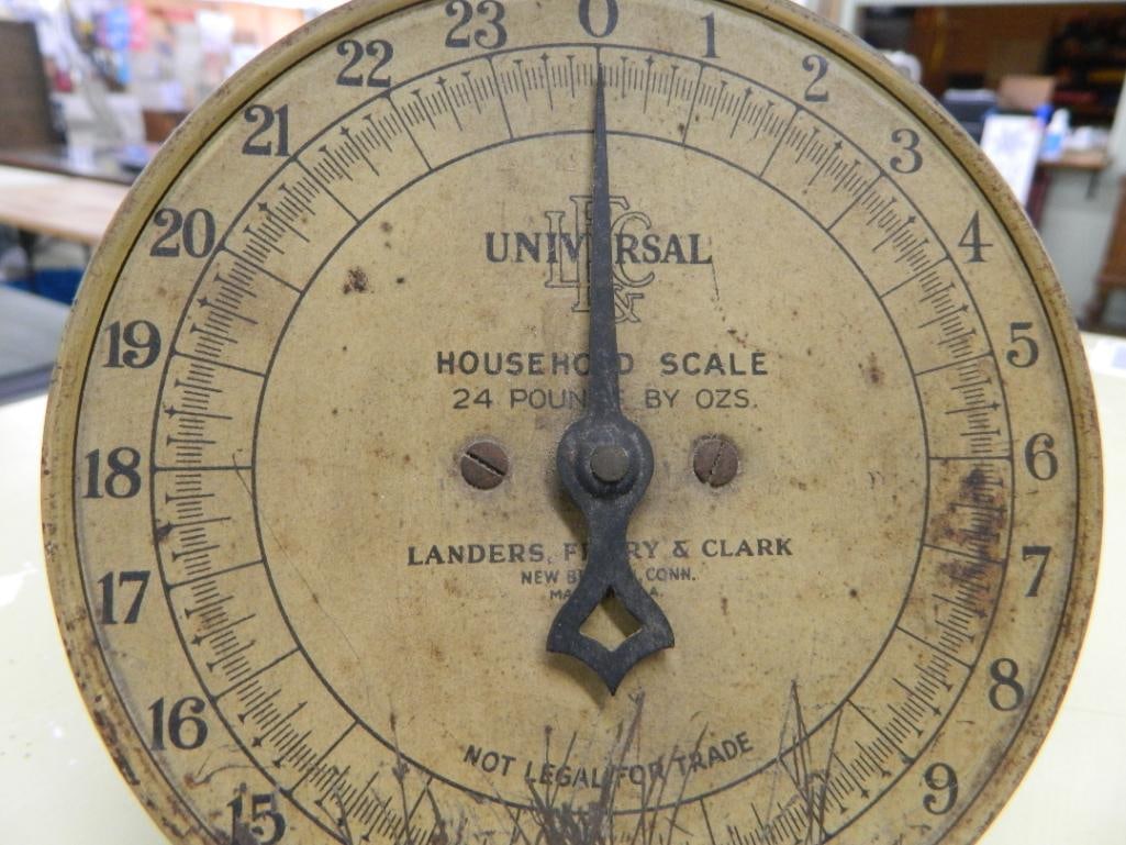 Pair of Vintage Scales - 1 Hanson - 1 Landers Frary and Clark - 8