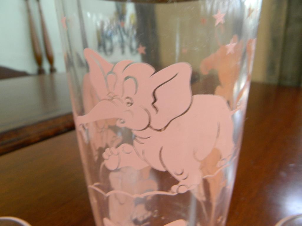 Vintage Cocktail Shaker with 4 Glasses - "Pink Elephant" - 4