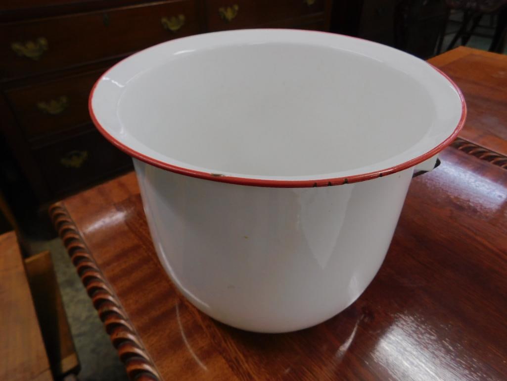 Vintage Wood Potty with Enameled Lidded Chamber Pot - 17" x 16" x 15.5" - 4