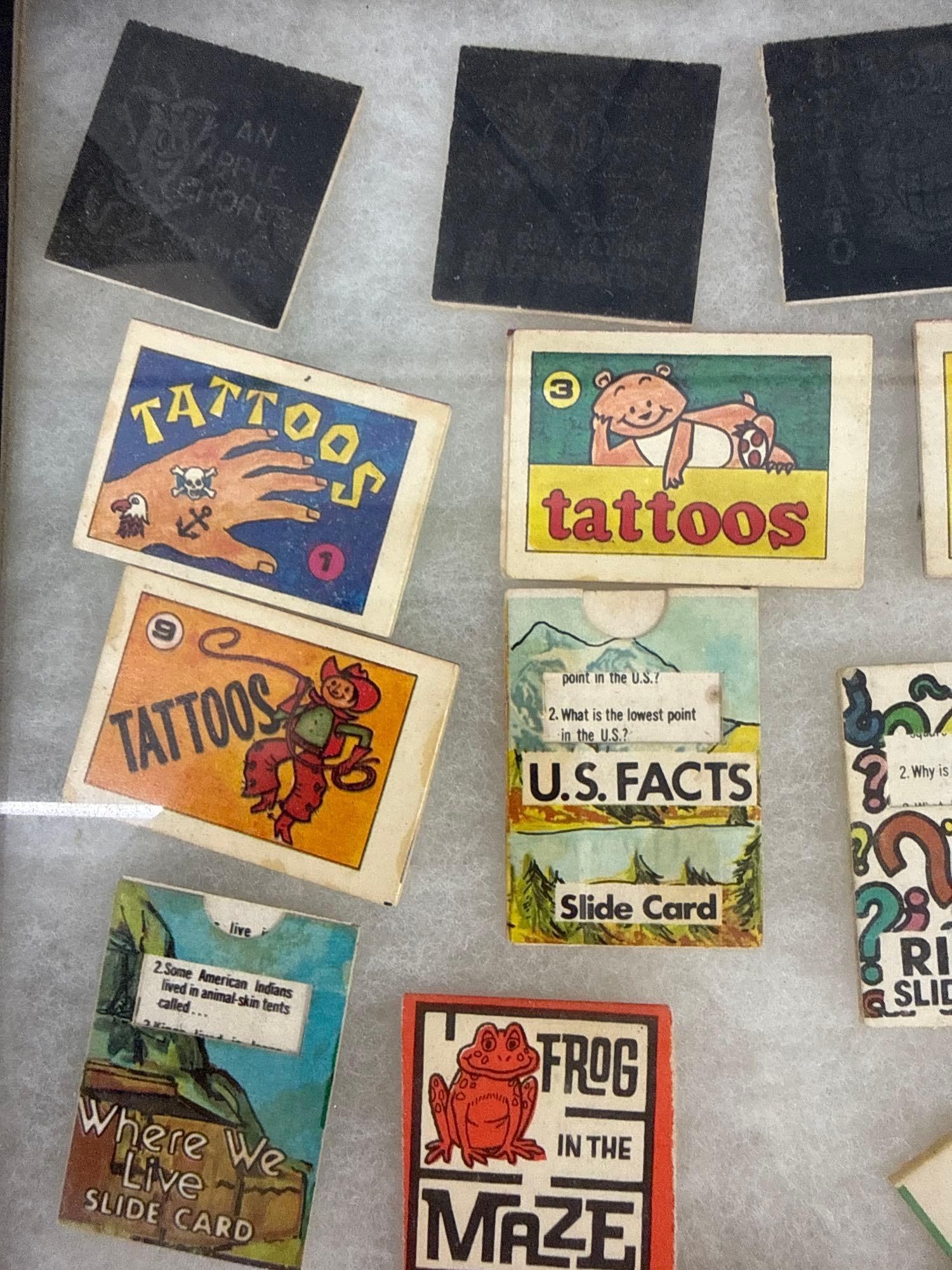 Large lot of vintage cracker jack prizes - 10