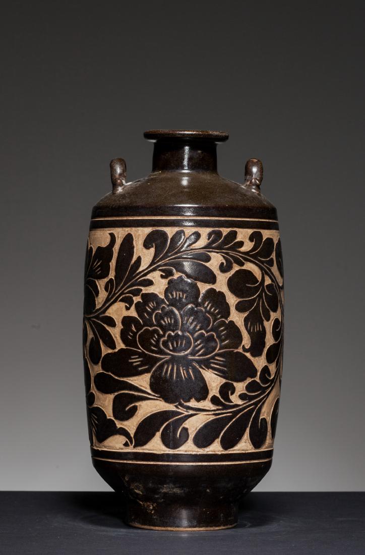 Late Ming Chinese Antique Black Glazed Vase (1 of 10)