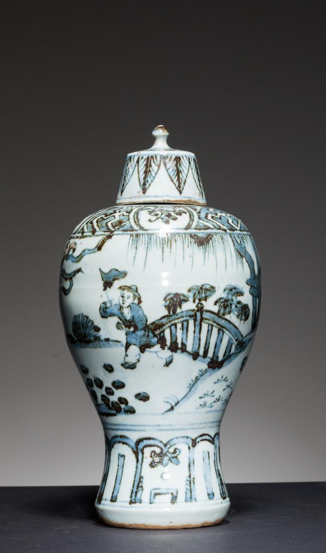 Late Ming Chinese Antique Blue&White Vase And Cover: The shoulder body tapering to a narrow base, the wide central panel painted with a continuous scene of the scholars, between a band of lappets infilled with floral sprigs and divided by emblems around