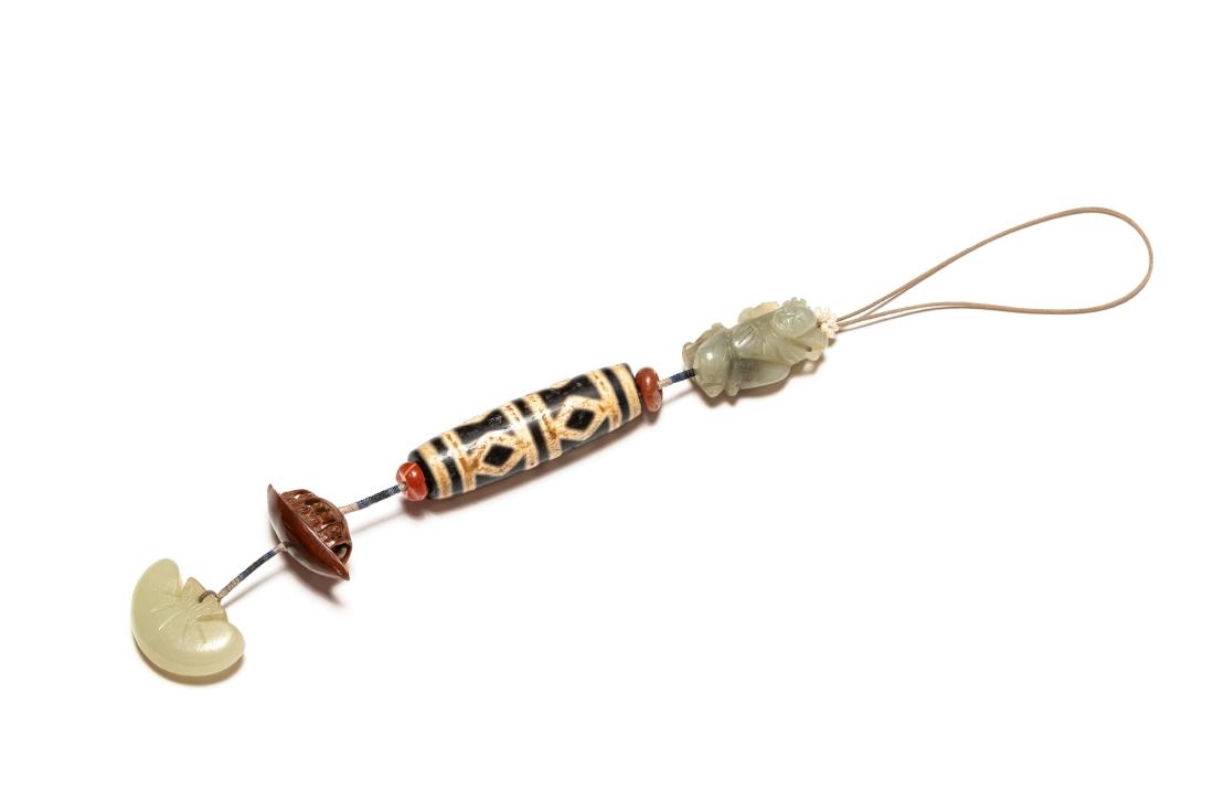 19th Menchu Style Chinese Antique Jade/Dzi Beads (1 of 9)