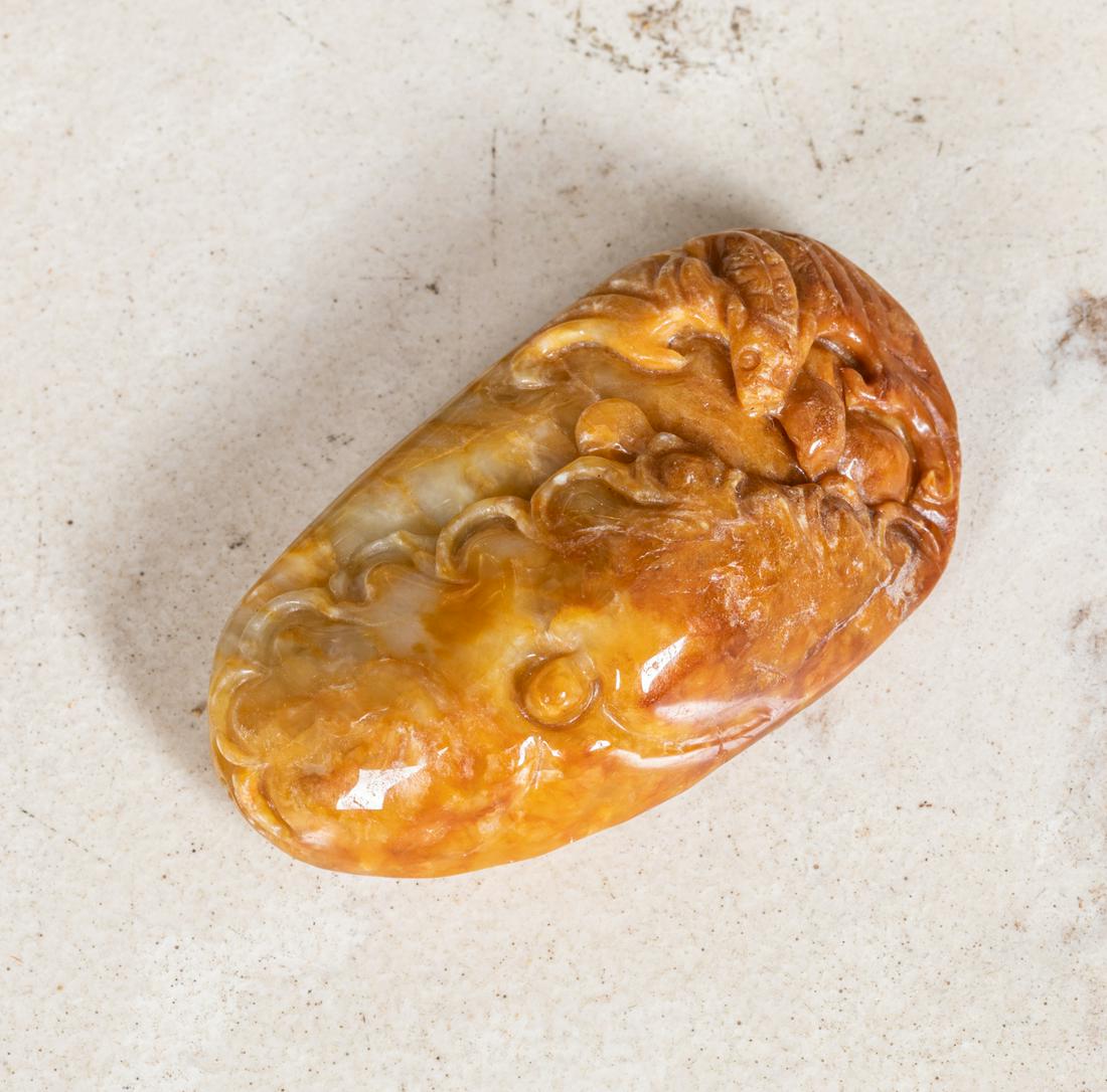 Chinese export jade jadeite pendant (1 of 6)