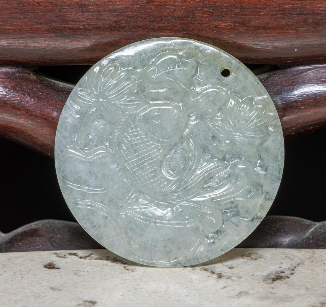Chinese Carved jade Jadeite Pendant: Size: 2 inch D.