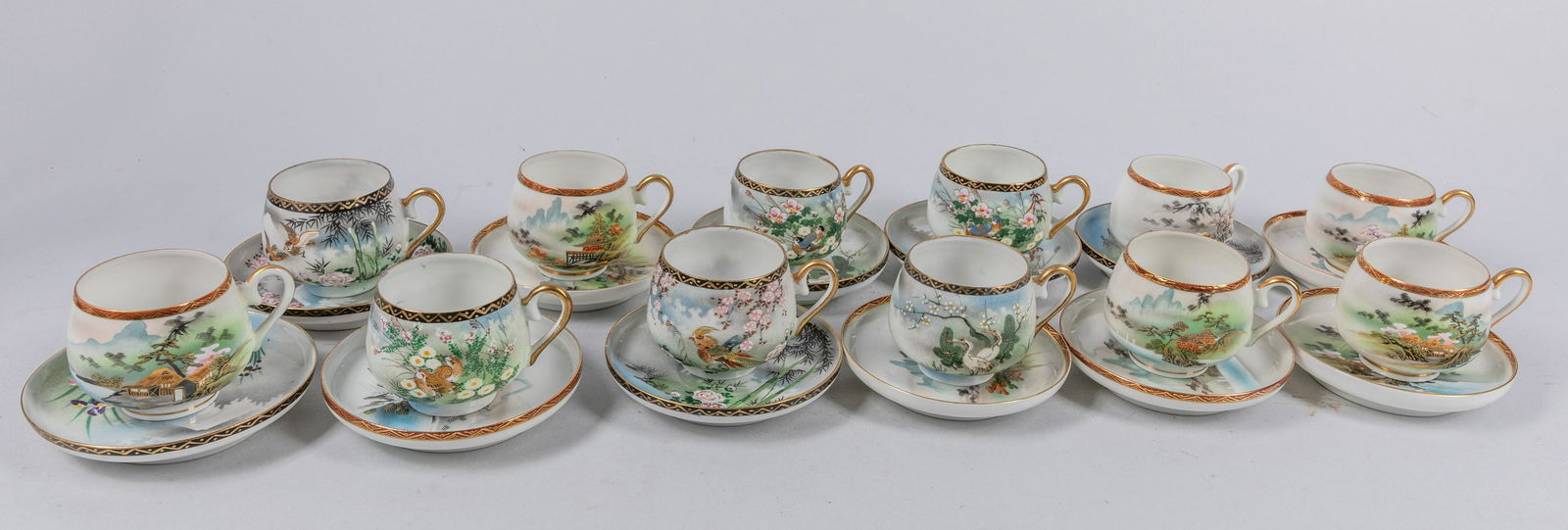 Collectible Japanese Vintage Enameled Egg Shell Shape (1 of 9)