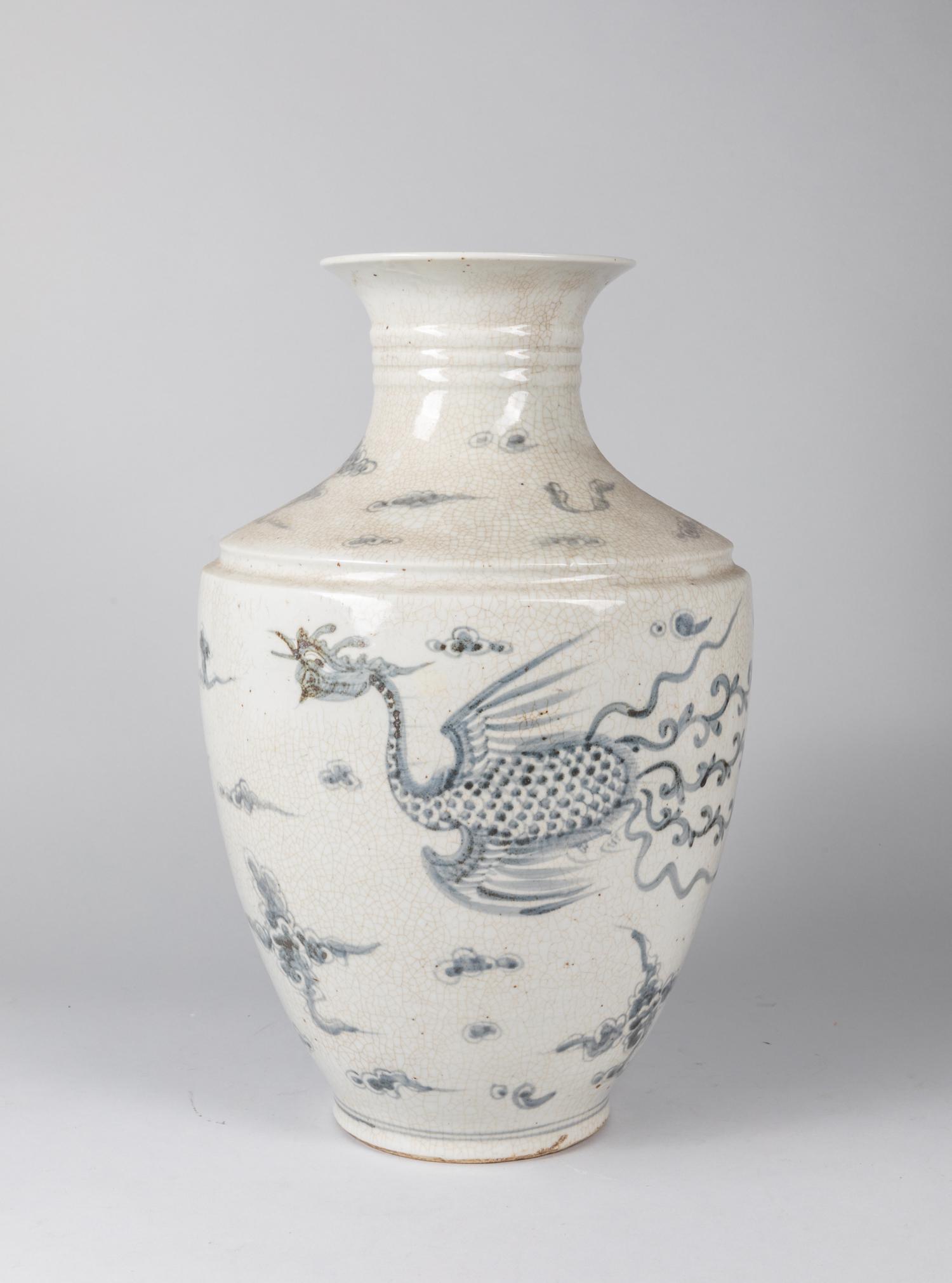 Large Korean Antique Joseon Dynasty Porcelain Vase: Korean rare & antique large blue & white porcelain vase, 18th Korean popular decoration of phoenix, 18.5 inch H.