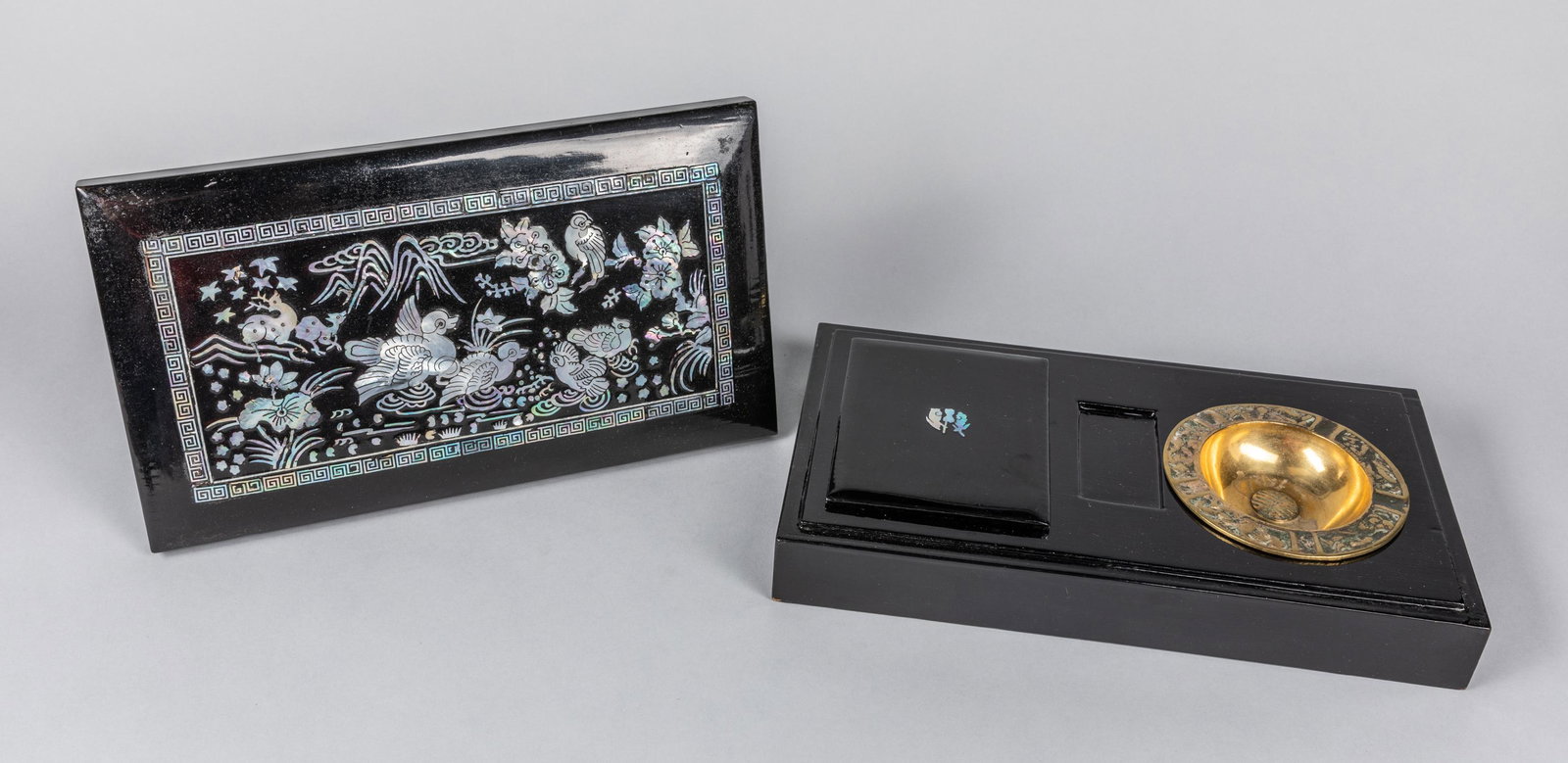 Korean Jewelry Box: Korean vintage jewelry box, the cover inlaid with pearl. 11.7*6.7*2.1 inch