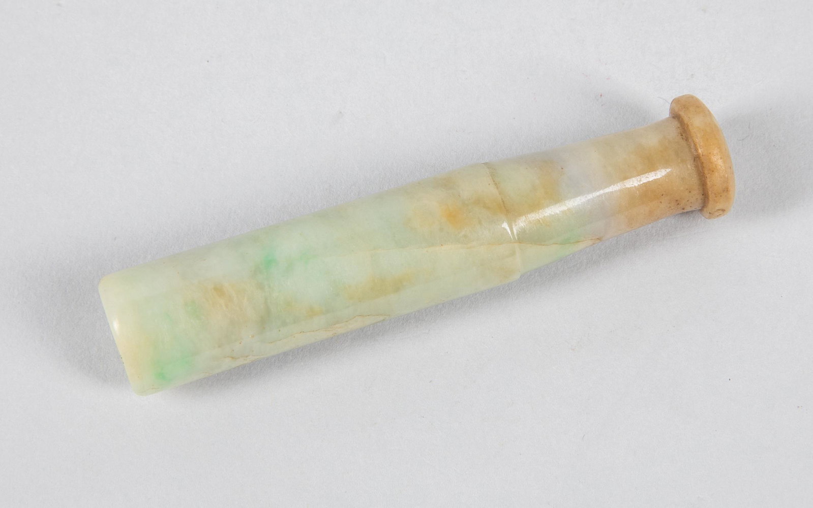 Large Chinese Carved Jade Jadeite Cigarette Holder: 3.25 inch L.