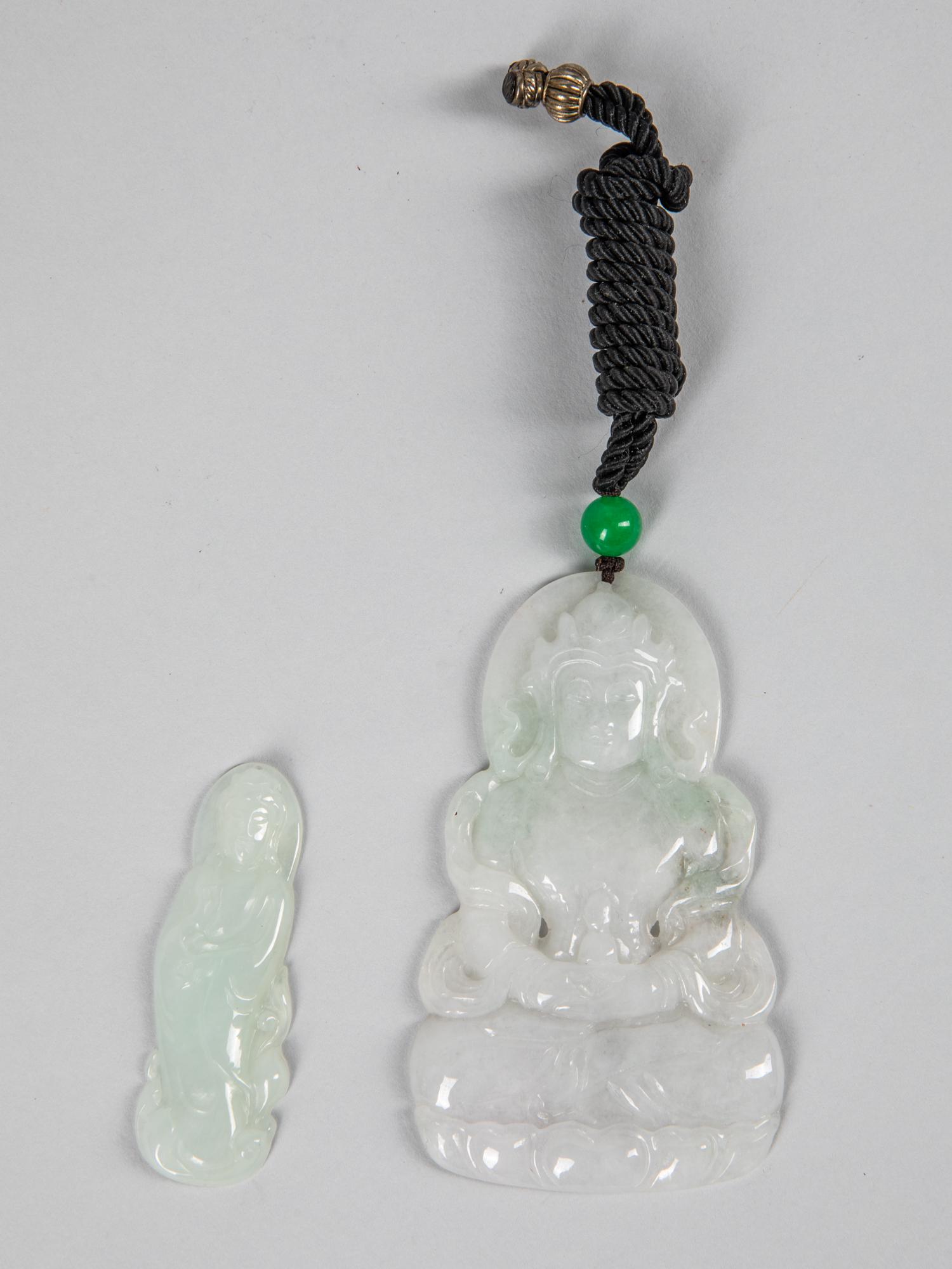 Set of Chinese Jade Jadeite Carvings: Set of 2 pieces. 3.25-1.75 inch. (largest).