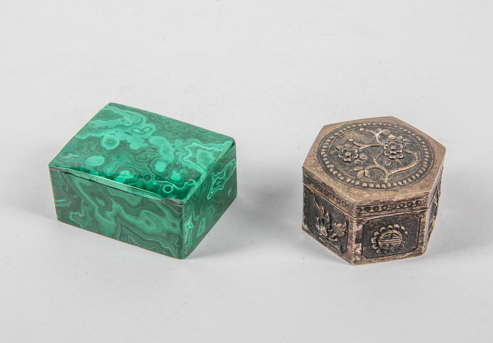 Set Chinese Export Copper & Malachite Boxes: Set of two Chinese export small jewelry boxes. Silver on copper & malachite. 21-1.6 inch. (largest).