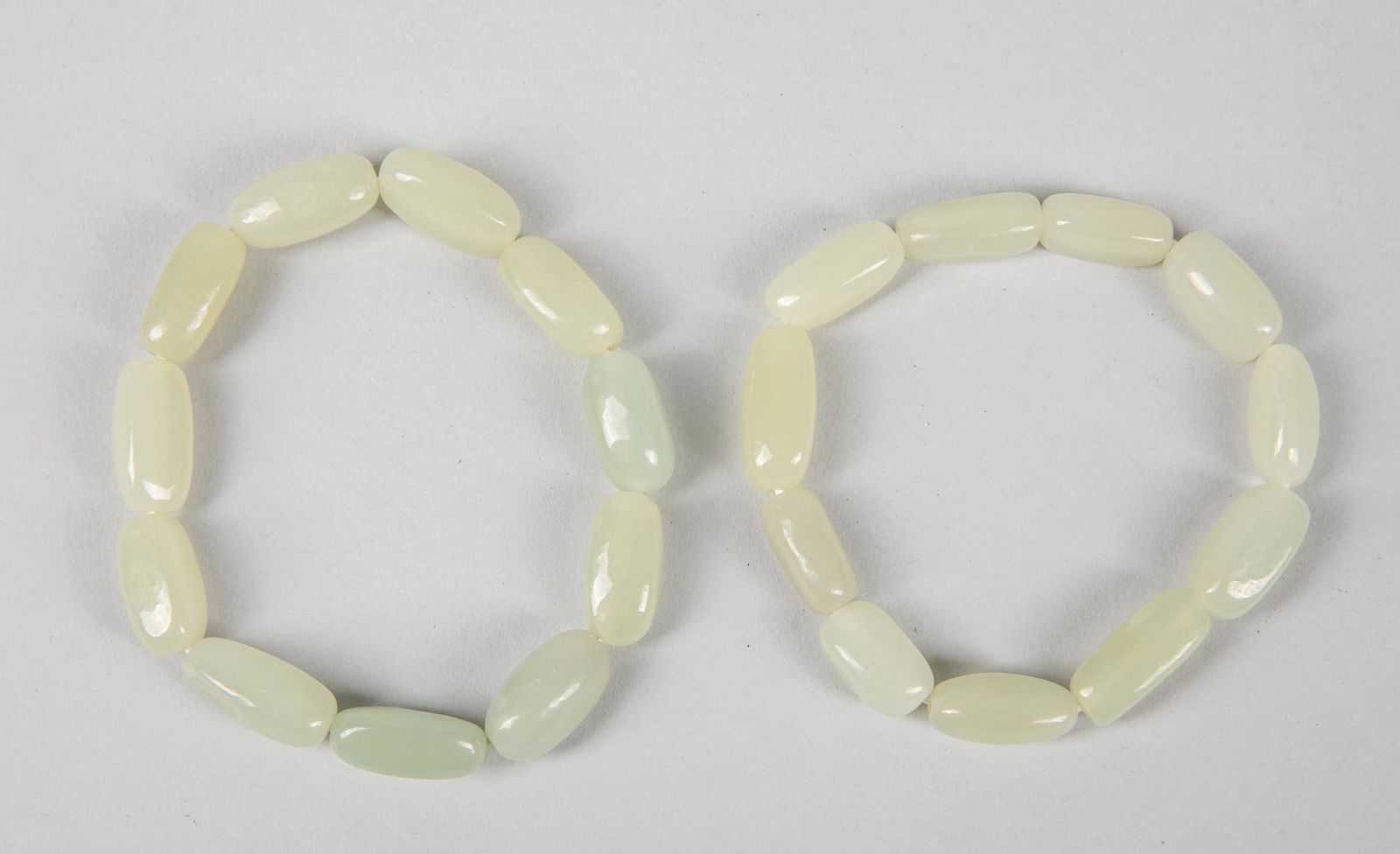Group Chinese Jade Beads Bracelet (1 of 4)