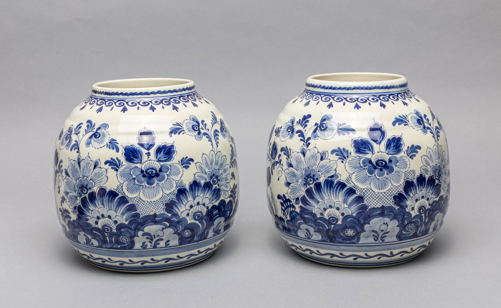 Pair Holland Old Blue White Porcelain Jars (1 of 8)