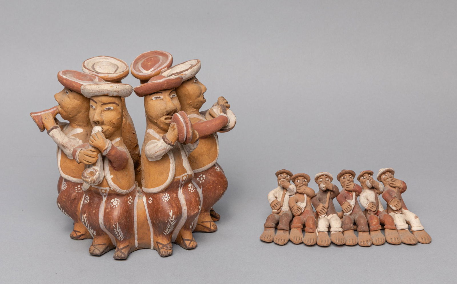 Set Native American Type Painted Pottery Figures (1 of 9)