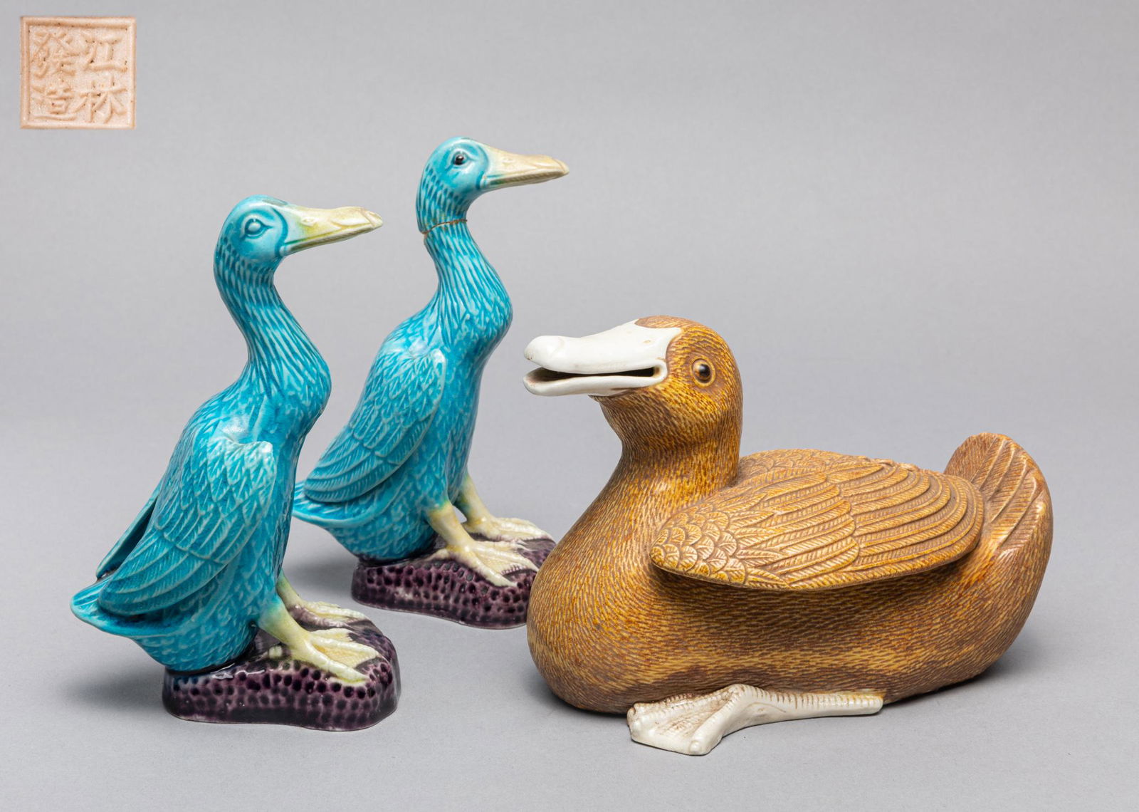 Set Chinese Glazed Porcelain Figure of Ducks (1 of 12)