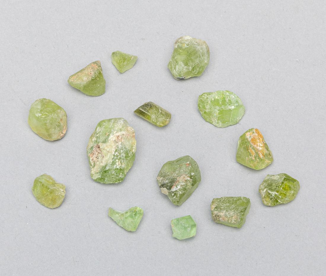 Group Clear Peridot Gemstones: Group of clear peridot gemstones. 27.4 g