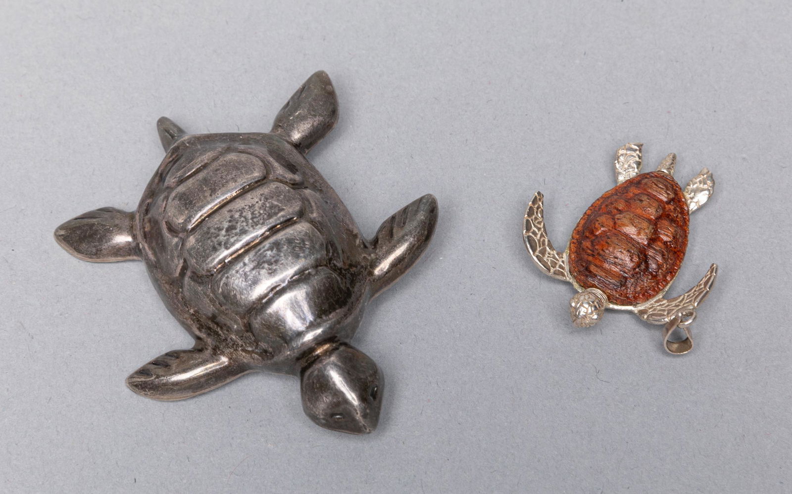 Group Designed Silver Sea Turtle Type Brooches (1 of 8)