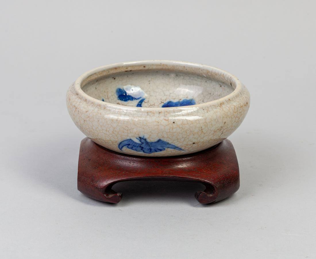 Chinese Crack Glazed Type Blue White Porcelain Washer (1 of 12)