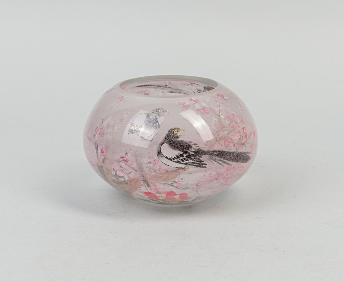 Chinese Export Inside Painting Glass Pot (1 of 8)