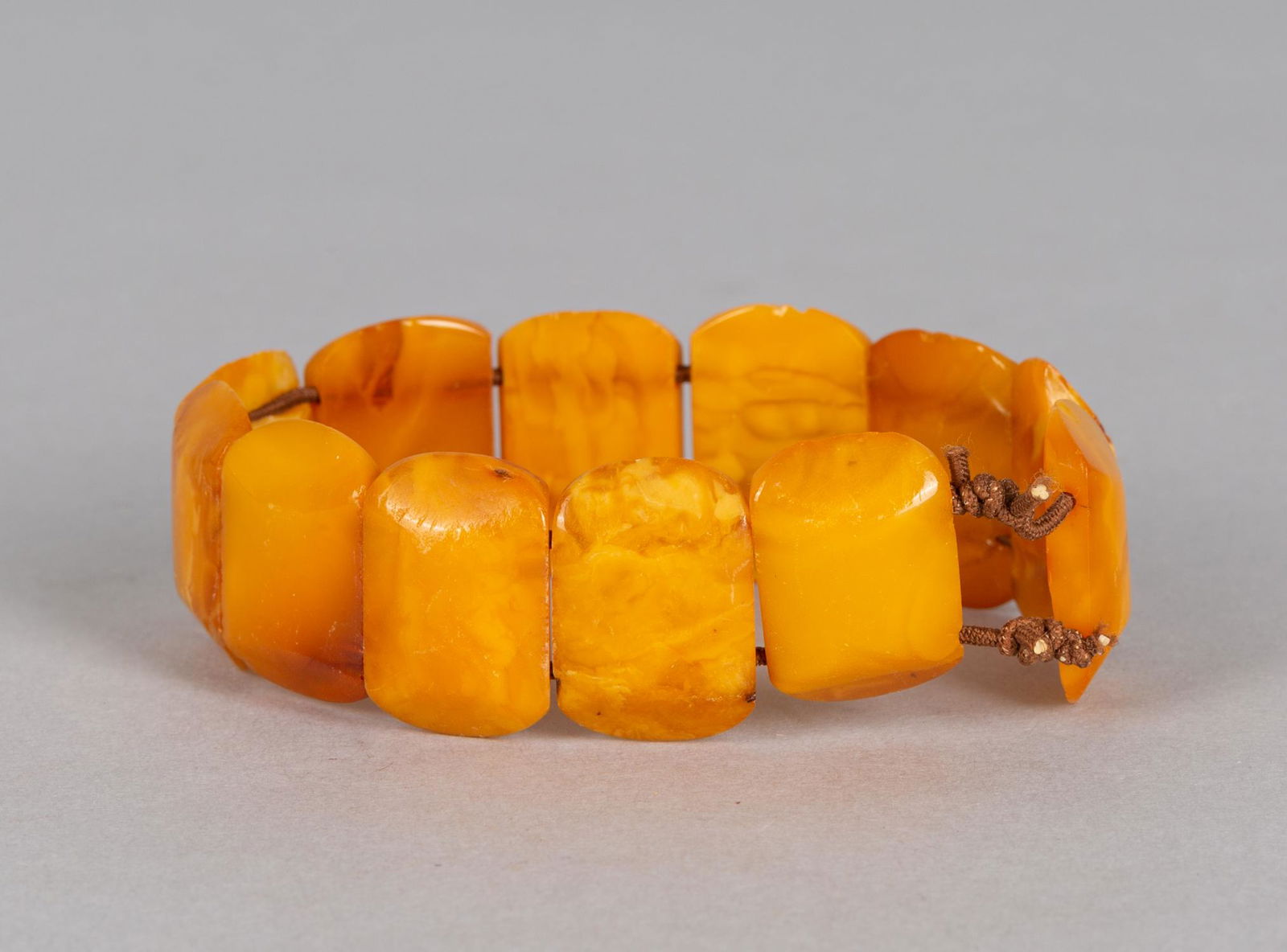 Antique Nature Amber Bracelet (1 of 13)
