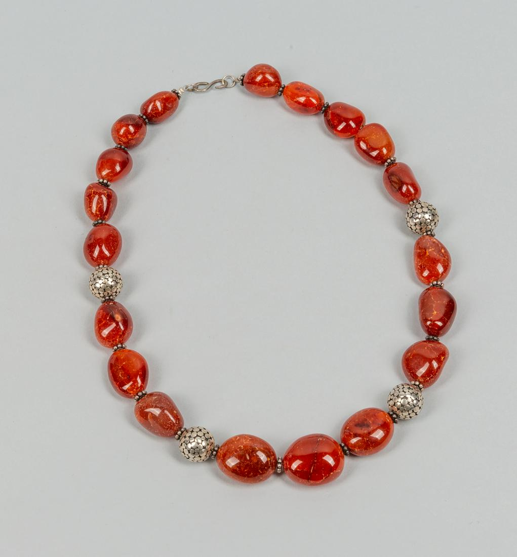 Tibetan Old Designed Cameo Agate Bead Necklace (1 of 9)