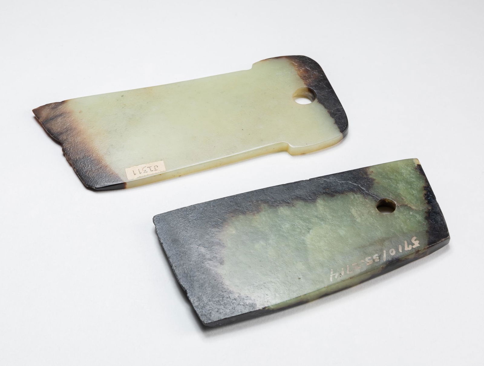 Chinese Neolithic Style Jade Axe Trapezoidal Silhouette (1 of 12)