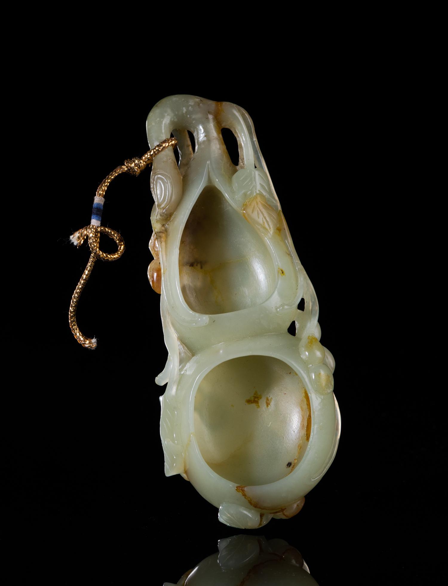 Chinese Carved Pale Celadon Jade Double Gourd Washer (1 of 10)
