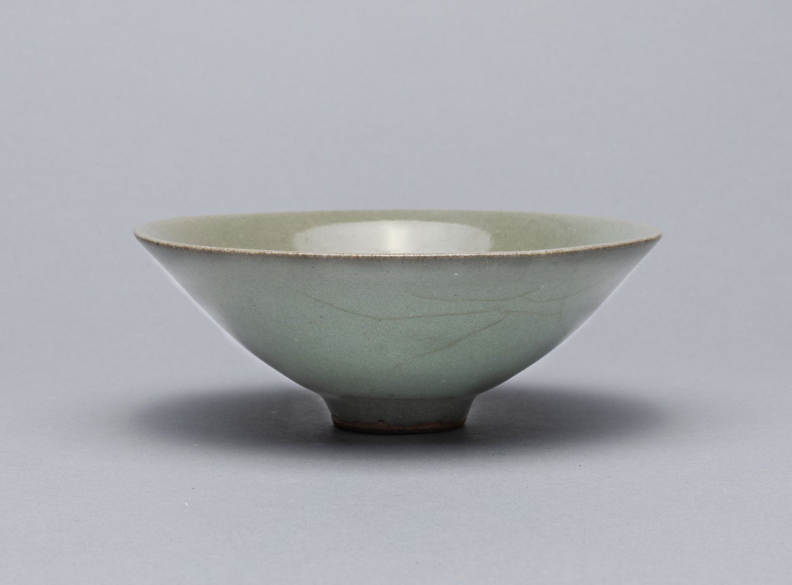 Korean Celadon-grey Glazed Porcelain Cup (1 of 9)