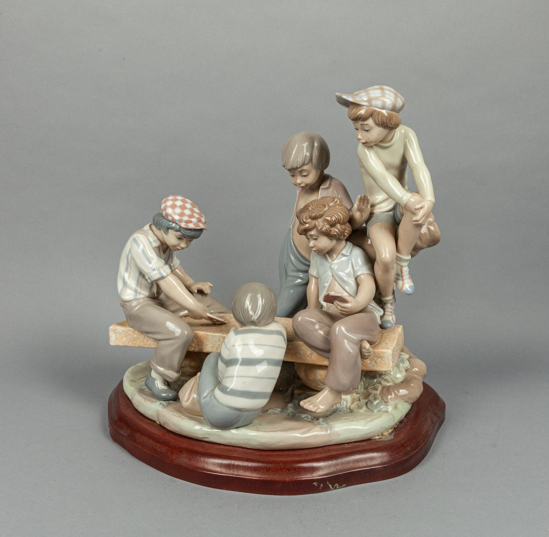 Collectible Lladro Type Porcelain Table Sculpture (1 of 12)