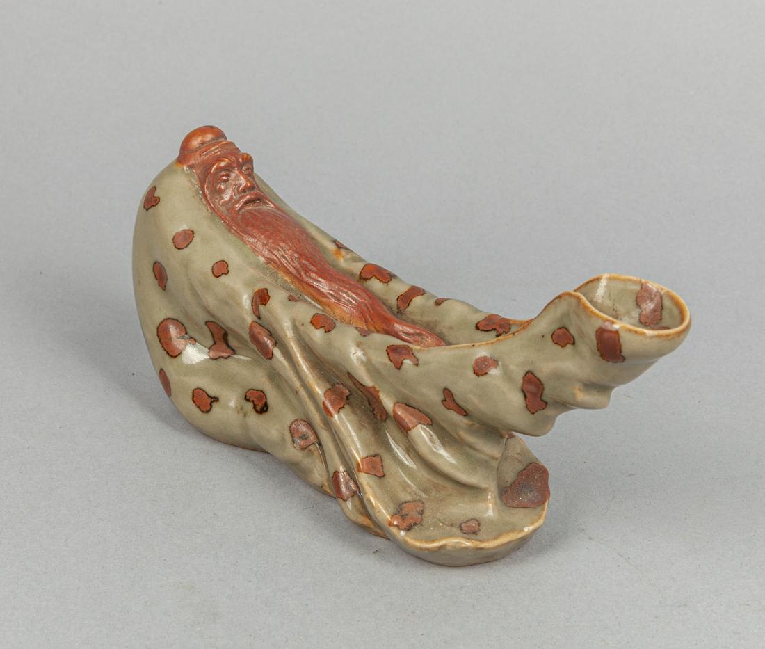Chinese Stoneware Porcelain Brush Stand: Porcelain brush stand in style of a lying old figure with long beard. 6.6*3*1.8inch.