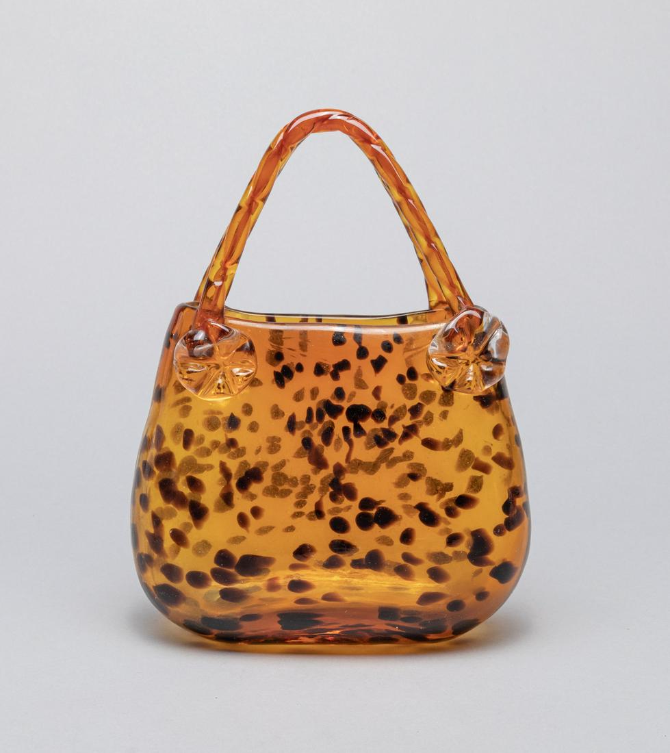 Art Glass Table Sculpture of Decor Bag (1 of 10)