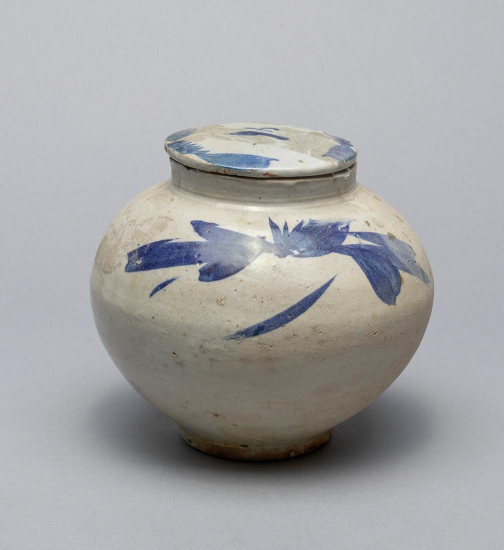 Korean Blue White Porcelain Jar: Of ovoid form, the body and cover decorated with flowers in blue tone. 6*6.2inch.