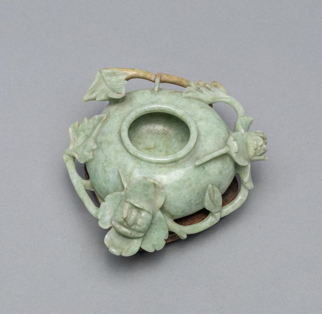 Fine Chinese Jade Jadeite Carving Lotus Washer (1 of 13)