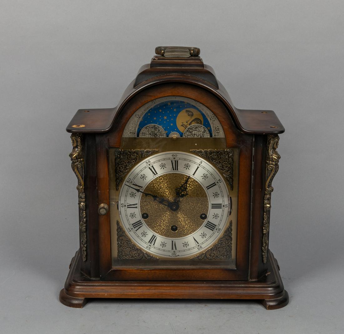 Collectible Germany Wood Table Clock (1 of 11)